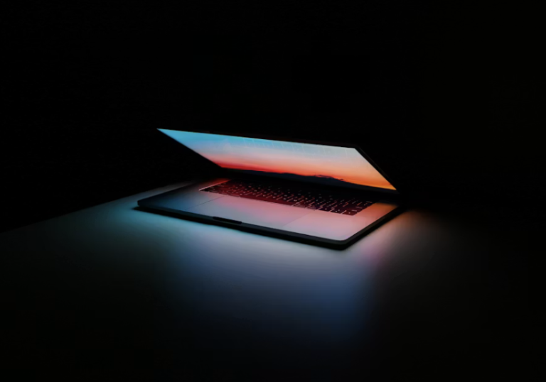 Qué es la inteligencia artificial y cómo funciona